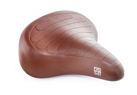 Shulz  Saddle